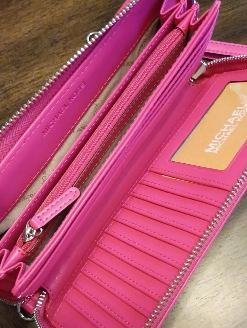 Michael kors large quilted wristlet wallet new